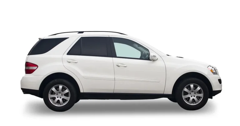 Side profile of a midsize SUV body style