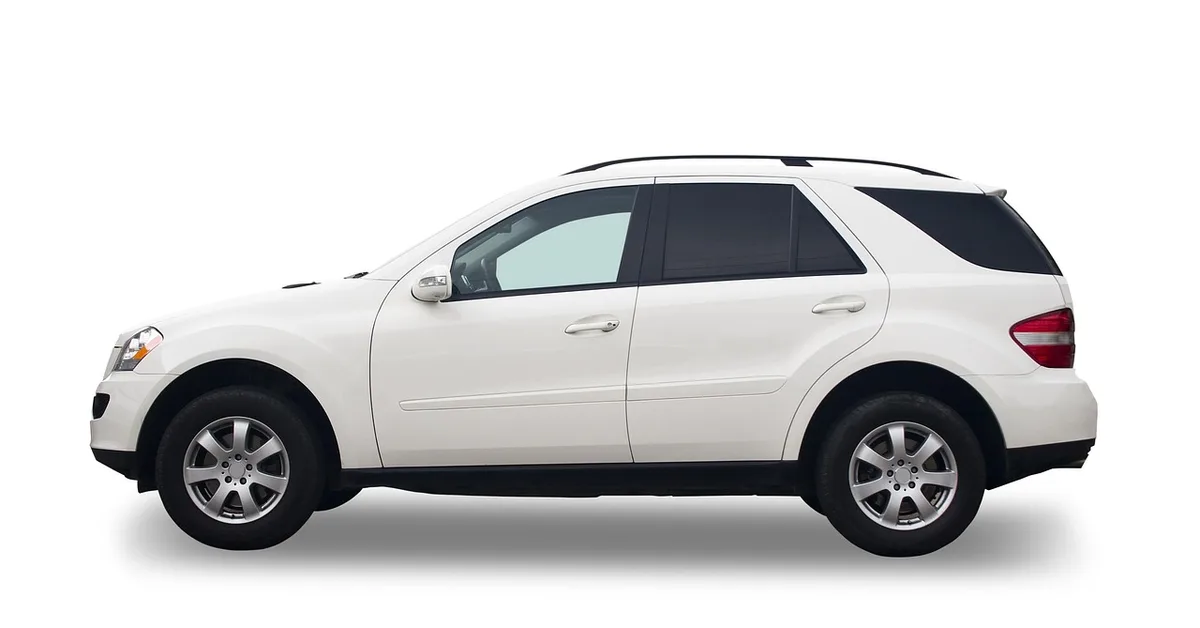 Side profile of a midsize SUV body style