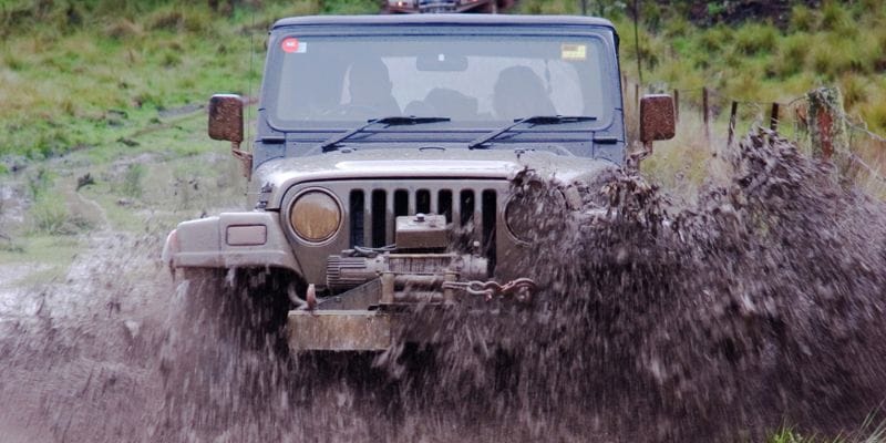 How to Disengage 4 Wheel Drive Chevy Silverado