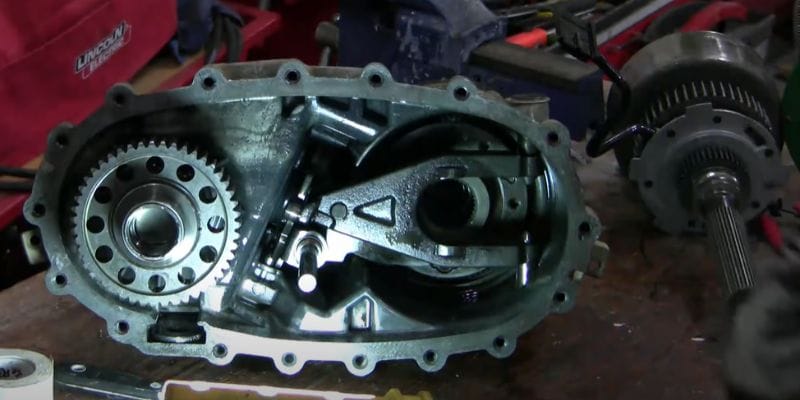 How to Tell What Transfer Case I Have Chevy