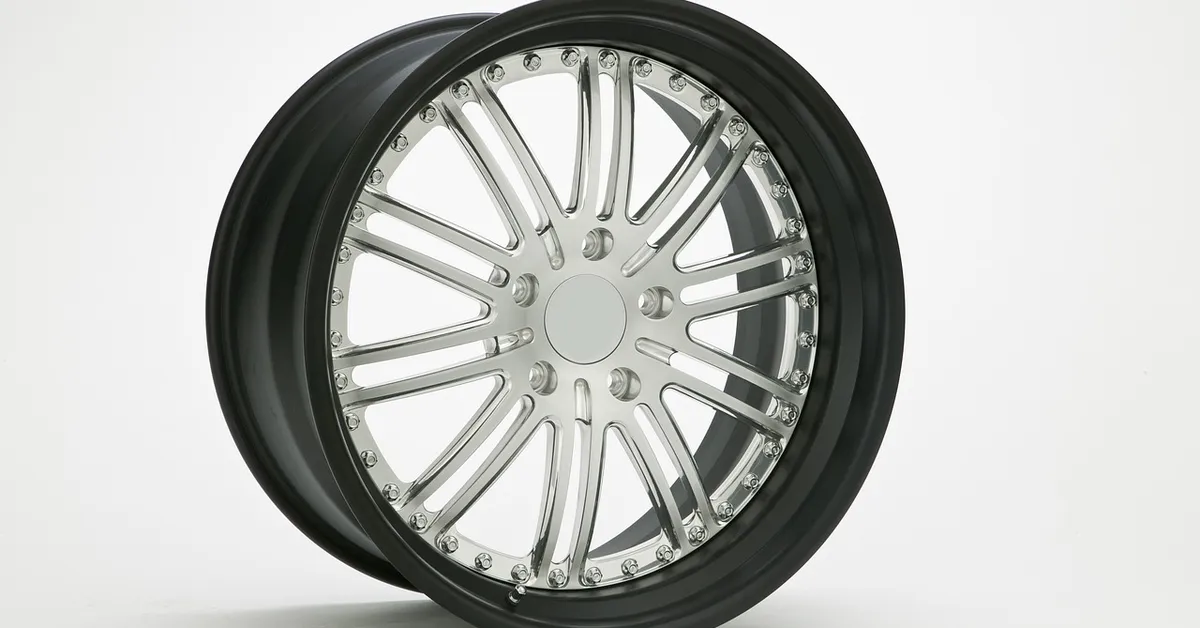 Close-up of a chrome alloy SUV wheel rim