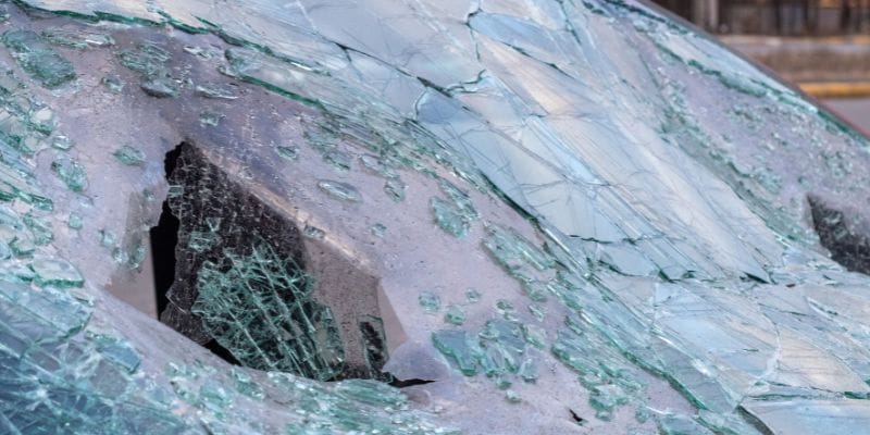 Does BMW Replace Windshields