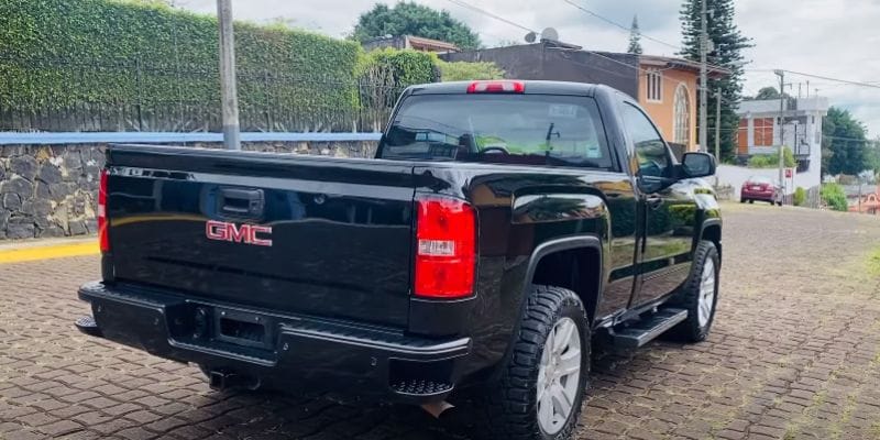 How Fast Can You Go in 4 High Chevy Silverado