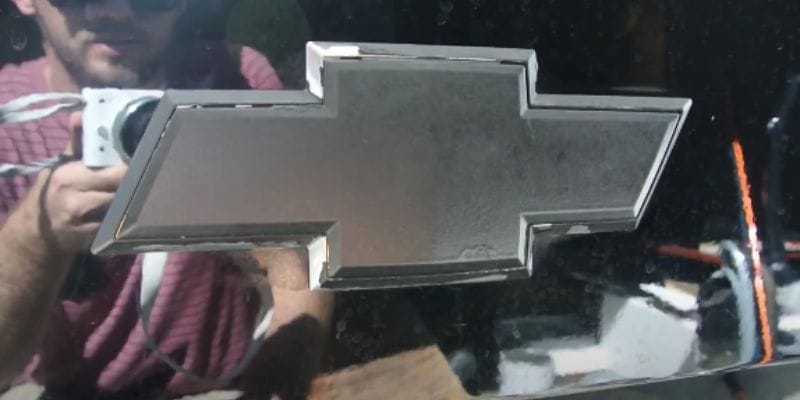 How to Change Chevy Emblem on Tailgate 