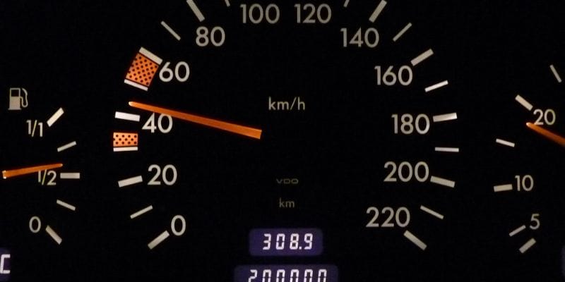 How to Effortlessly Check Mileage on Chevy Silverado