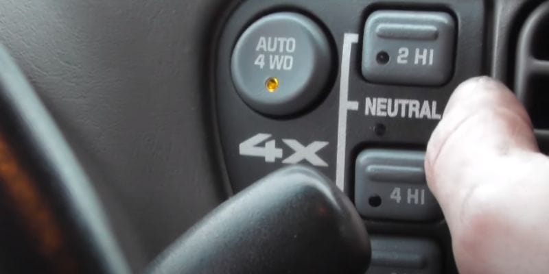 How to Engage 4 Wheel Drive Chevy Blazer