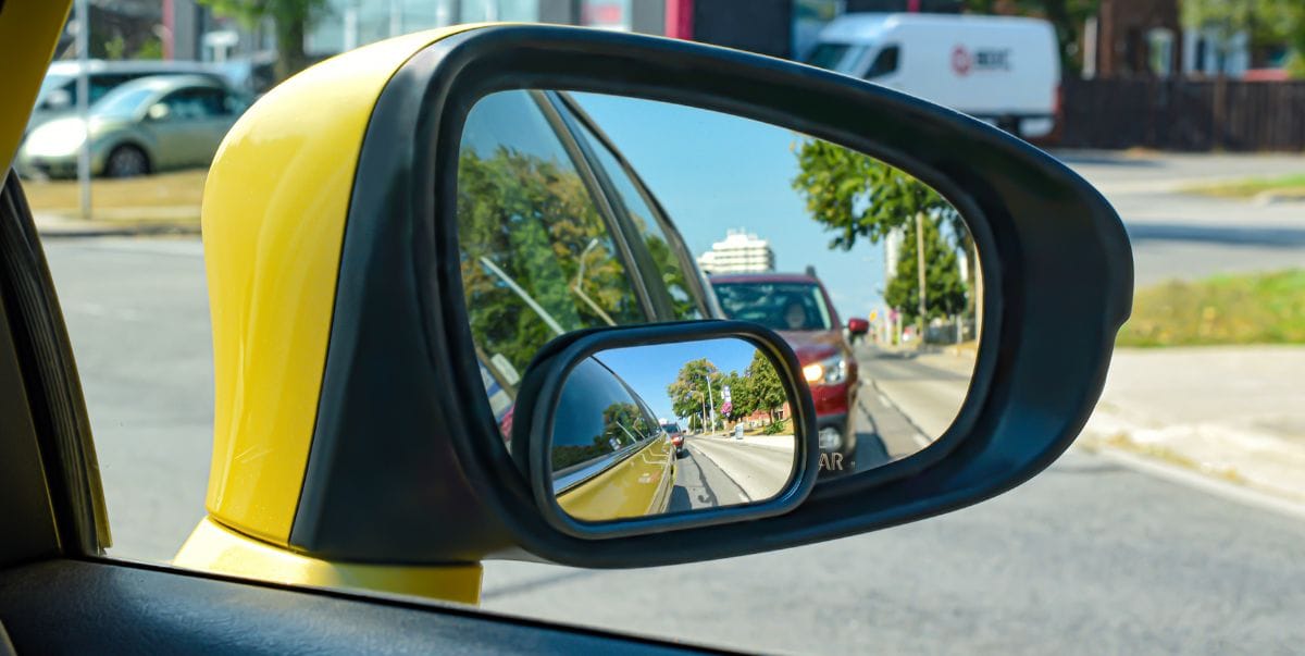 Does the Honda Civic Have a Blind Spot Monitor