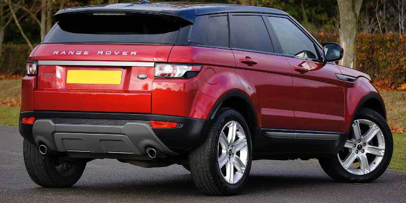 Car Finance Options for Individuals Looking to Integrate Luxury Vehicles into Their Lifestyle