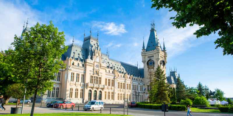 Incorporating Travel into Your Car-Centric Lifestyle