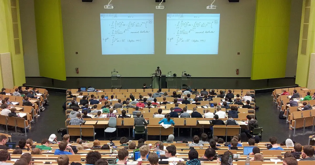 A university lecture hall where automotive technology degrees are taught