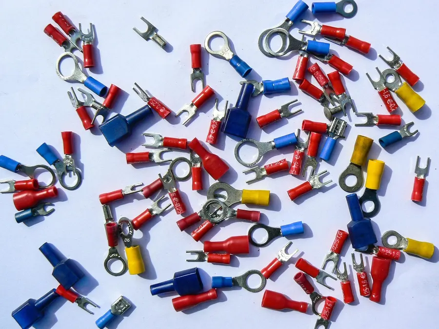 Assorted insulated crimp terminals in red, blue and yellow