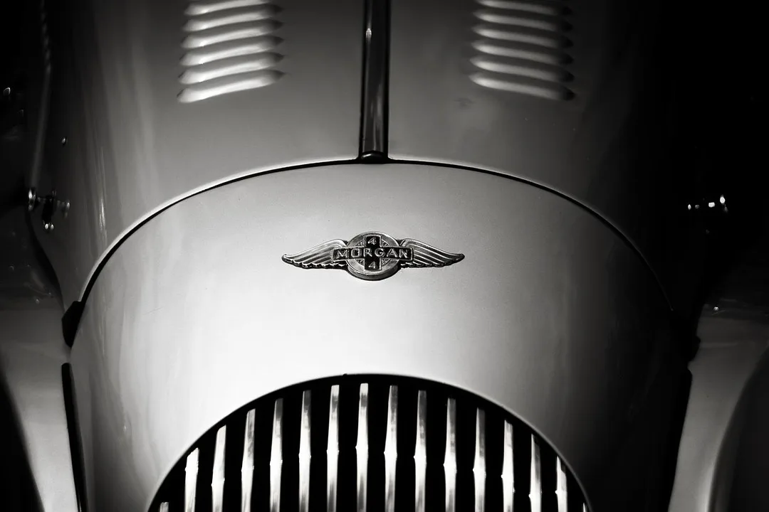 The original Porsche 911 Turbo (930) comes from the Chippin' In main quest Classic silver sports car resembling Johnny Silverhand's Porsche 911