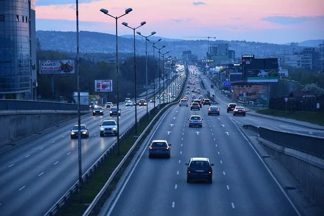Dense urban traffic showing high driver concentration in cities