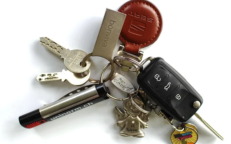 Toyota Car Key With Remote Buttons