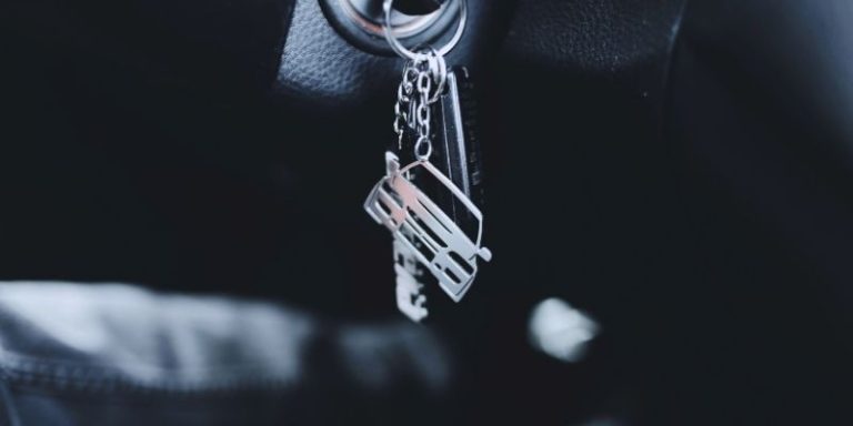 How Much Does a New Car Key Cost? Discover Now!