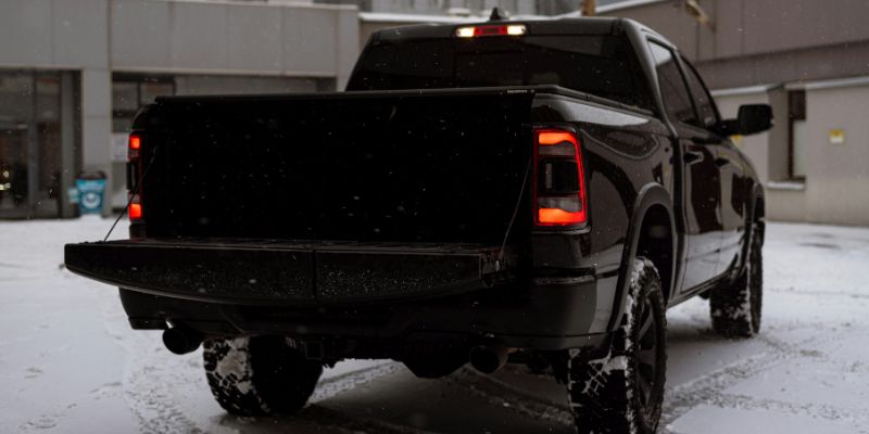 Safety Tips for Using the Pick-Up Service