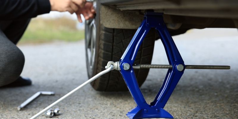 Tools You’ll Need for a Tire Change