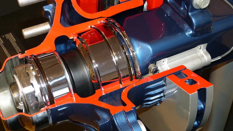 Cutaway of a wheel hub and brake assembly showing the internal parts Cutaway of a wheel hub and brake assembly showing the internal parts