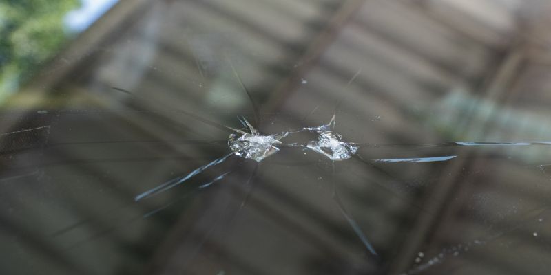 Does Cracking Windows Keep Car Cooler