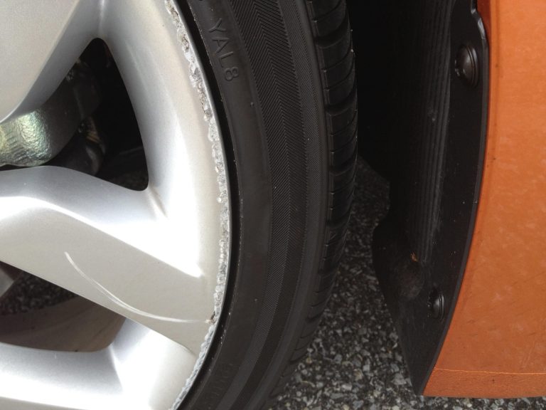 Do Car Washes Scratch Rims