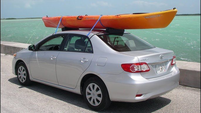 How to Strap a Kayak to a Car