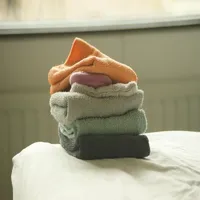 Amazon Basics Microfiber Drying Towels 12-pack