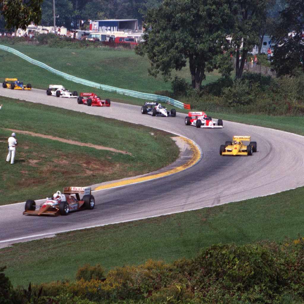 How Fast Does The F1 Safety Car Go Speed Facts