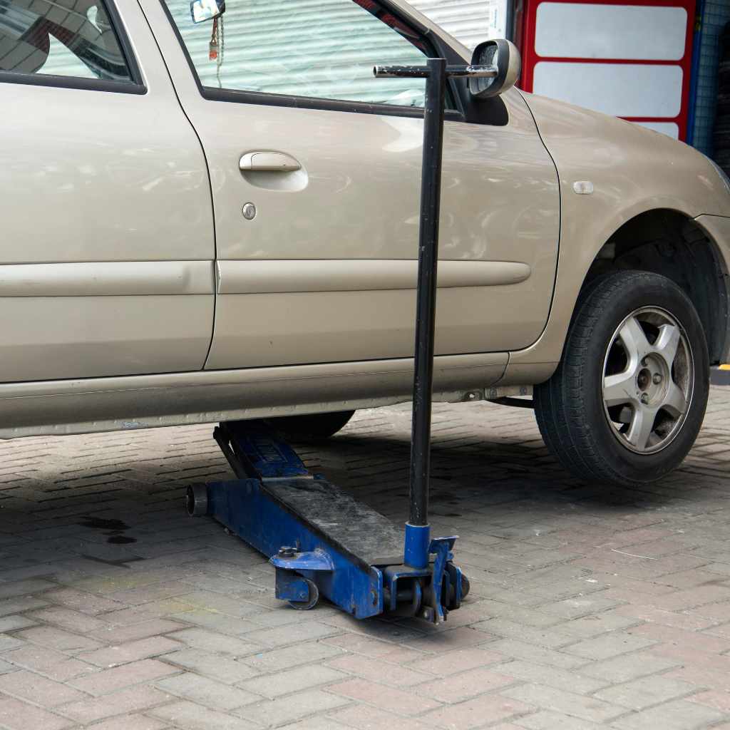 How Long Can a Jack Hold a Car