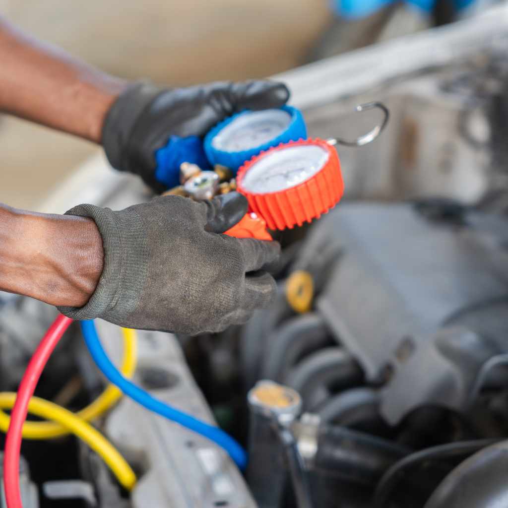 How to Remove Car Refrigerant Without a Machine Safely