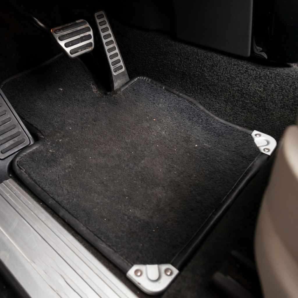 Understanding Carpet Pad Staples