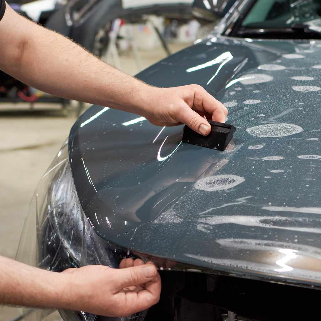 How to Remove Epoxy From Car Paint Safely