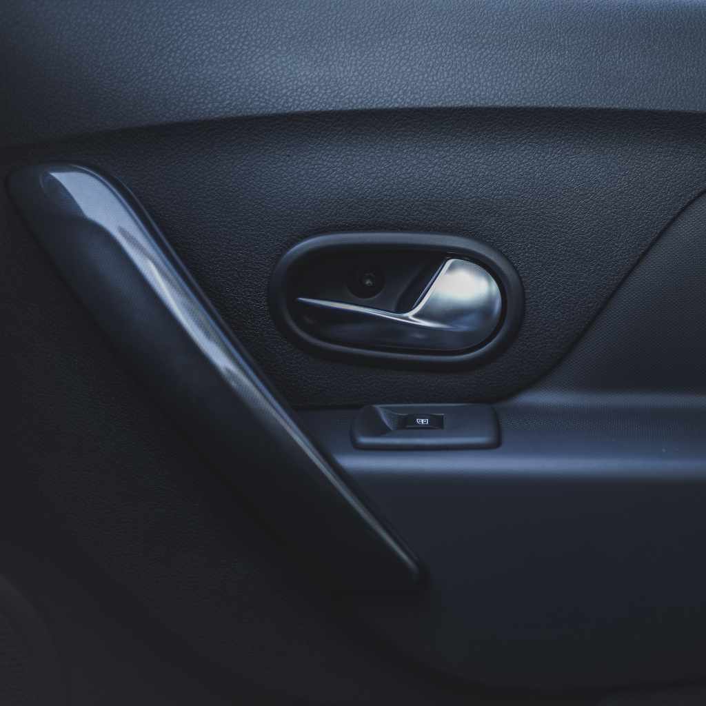 The Rise and Fall of Hand-Cranked Windows