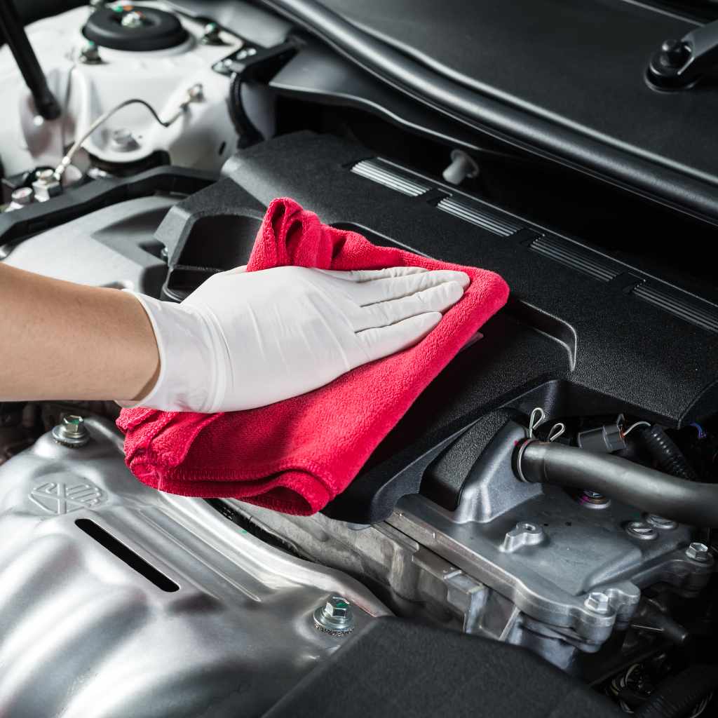 How to Clean Your Car's Engine Bay Without Worrying
