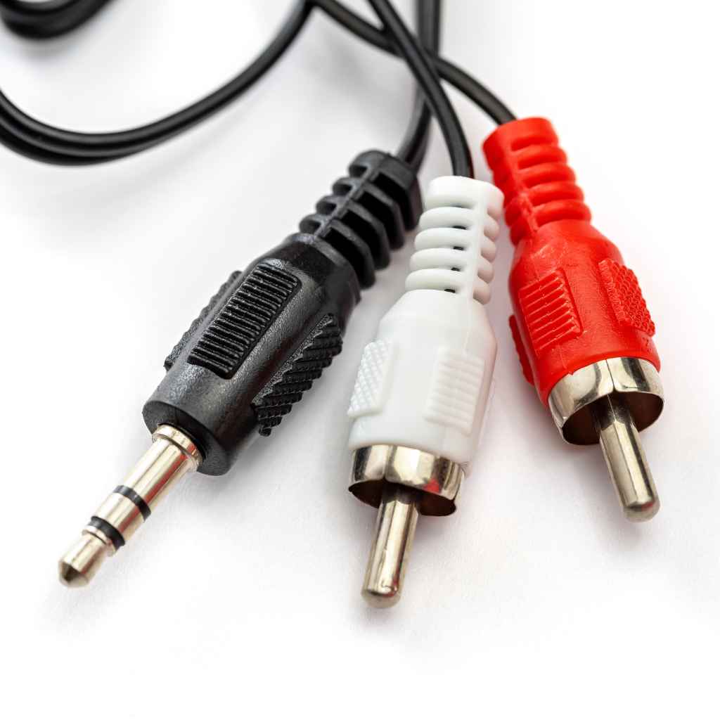 Why 3.5mm AUX Isn’t Working in Car Stereo