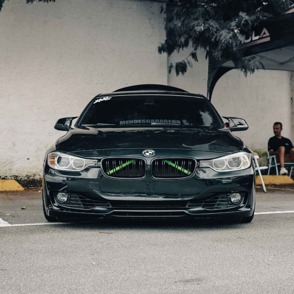 BMW G30 Knocking When Warm and Turning Causes