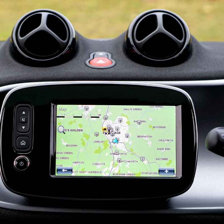 Do Rental Cars Have GPS Trackers