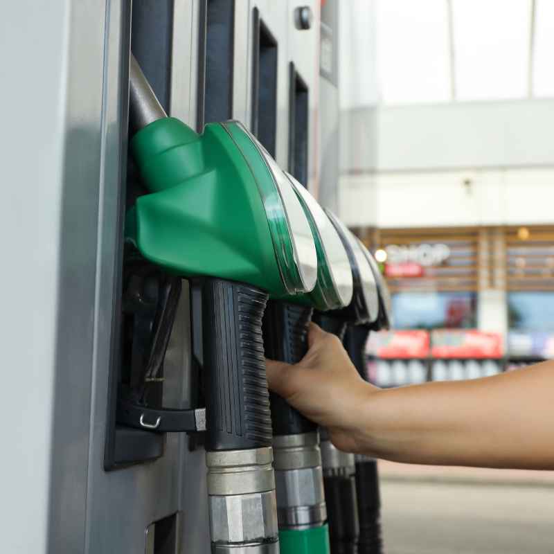 Quick Fixes and Tips for Better Fuel Economy
