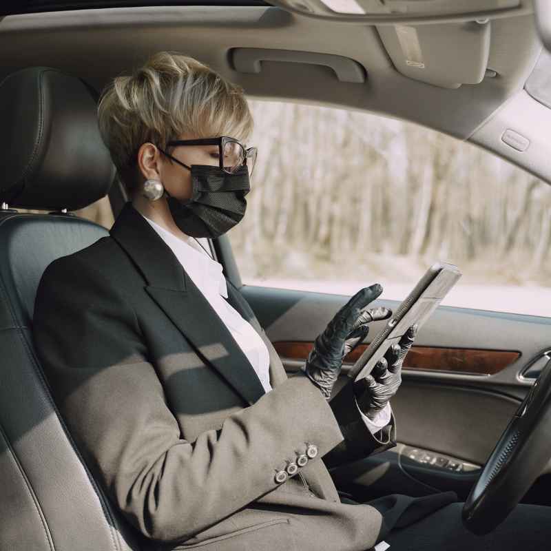 Should You Wear A Mask In The Car