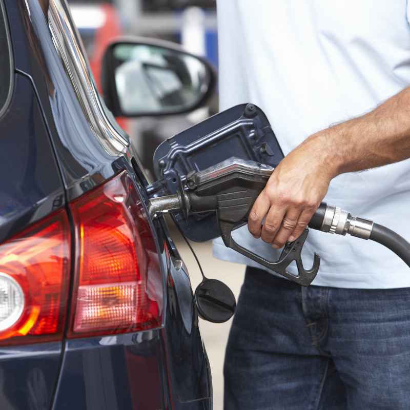 Do You Put Gas In A Hybrid Car