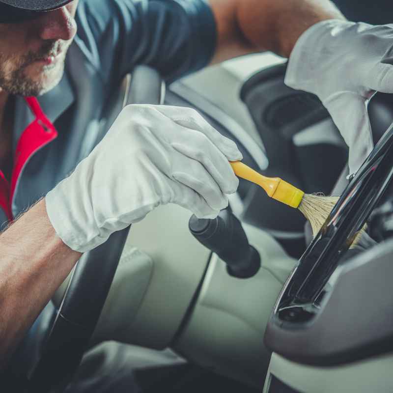 Quick Tips for Maintaining a Clean Interior