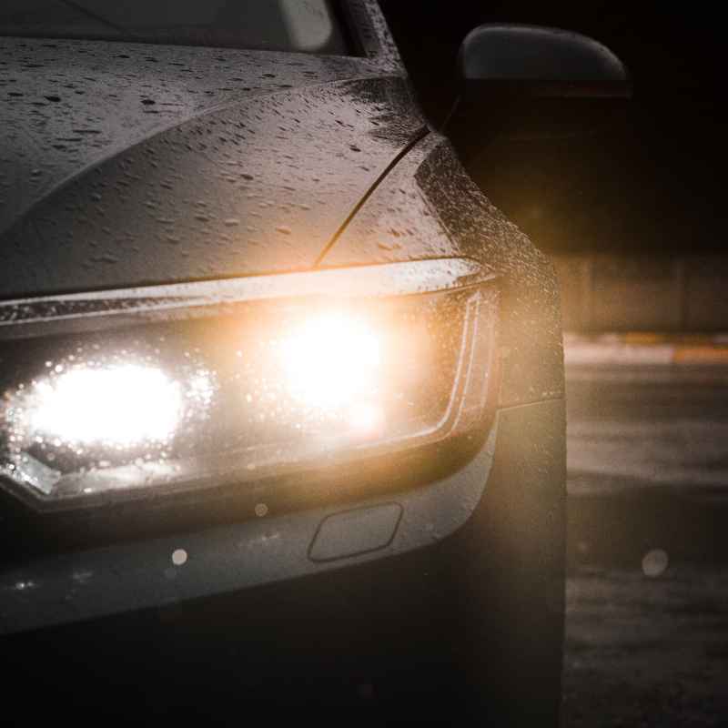 Understanding Your Car's Lights in GTA