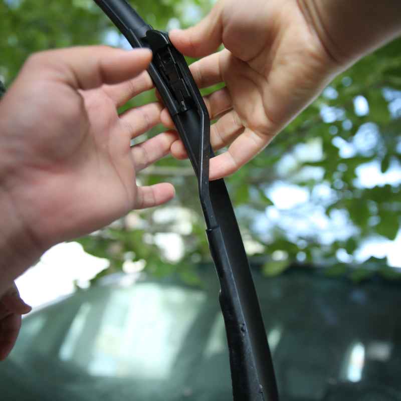 Understanding Your Windshield Wipers