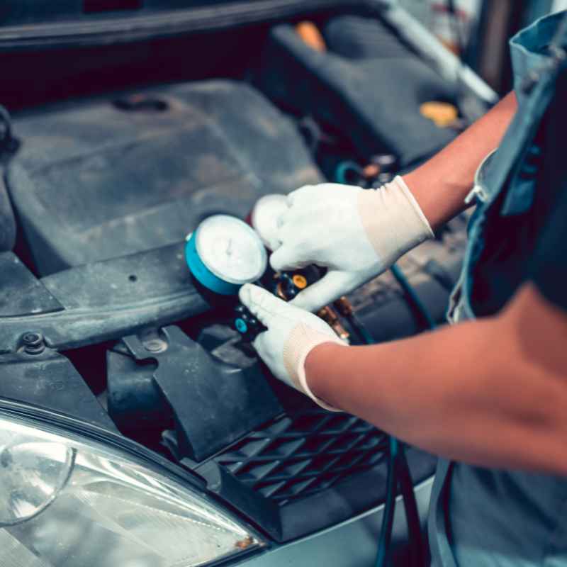What Does A Freon Leak Look Like In A Car?