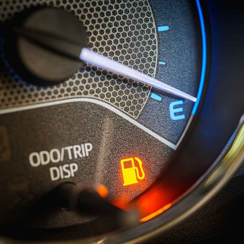 What Is The Oil Light On A Car Trying To Tell You?