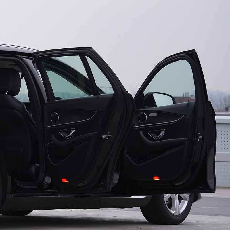 What is an Infiniti Car Door Gasket and Why Does It Matter?