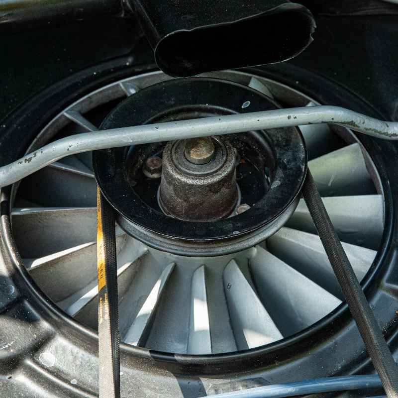 Why Does My Car Fan Keep Turning On And Off