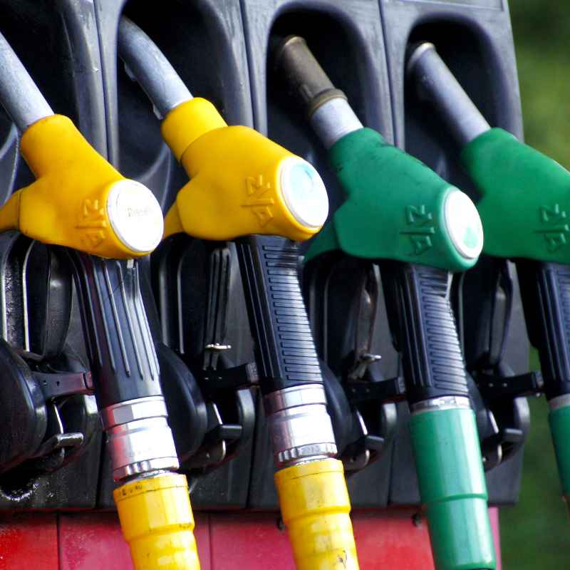 What Types of Oil Do Gas Stations Typically Sell?
