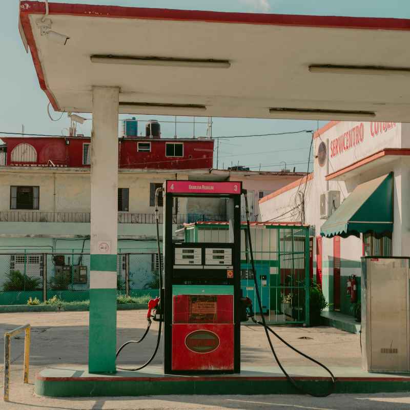 How to Choose the Right Oil for Your Car