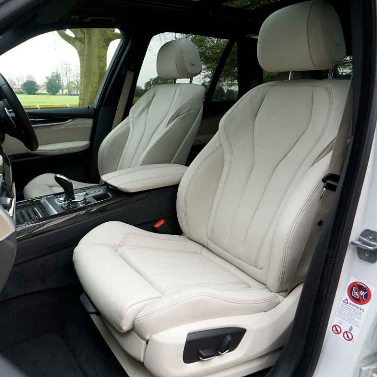 How Do You Say Car Seat in Spanish