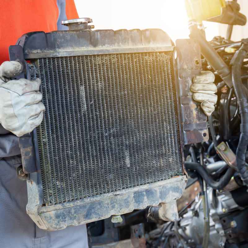 How to Clean a Car Radiator the Right Way